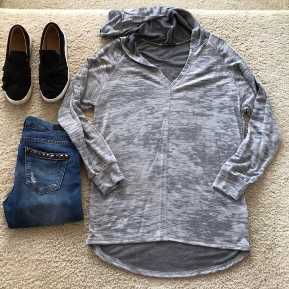 ❤️1 SM 1 MED❤️Grey Hooded Tunic Top - Picture 4 of 8